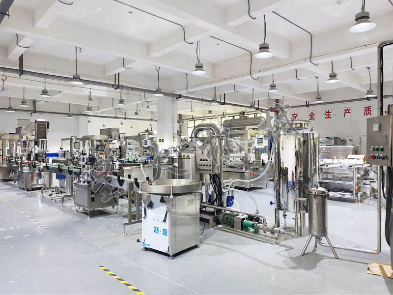 8头秋梨膏自动灌装机