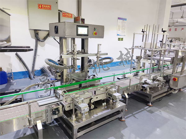 10-25L塑料桶液体称重灌装生产线