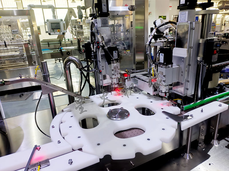 全自动化学试剂瓶灌装旋盖一体机细节图